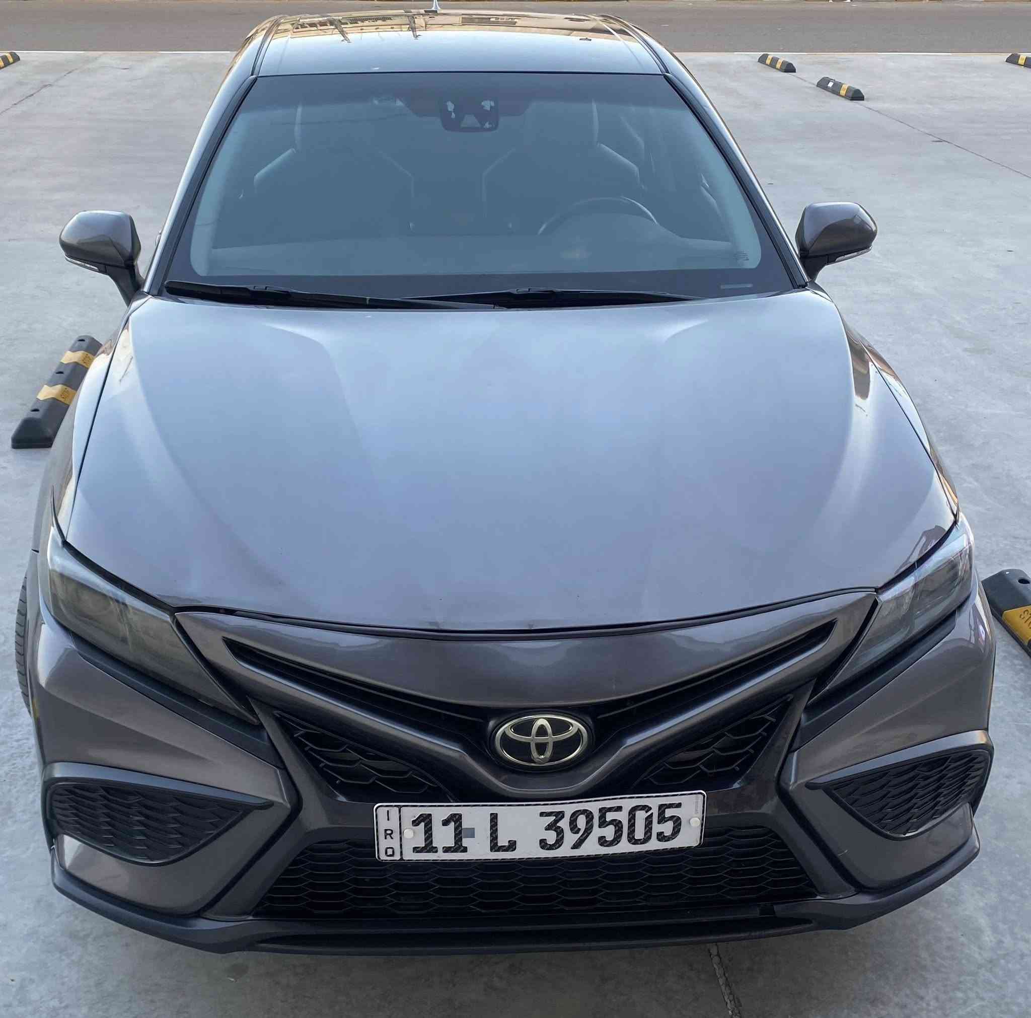 تويوتا كامري 2023 SE
رقم بغداد حره
ماشيه ٥٠ الف حقيقي
محرك ٢٥٠٠ بانزين
مقاعد جلد
شاشه كامره 
ويل ١٨
مقعد السائق كهرباء
السياره جاهزه من كلشي 
صبغ قطعتين جاملغ والبنيد بدون دواخل
السعر 180$ وبيه مجال 
للاستفسار ***********
