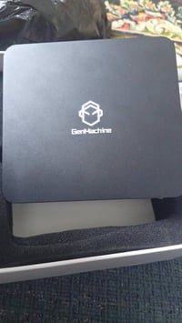 للبيع ميني بي سي جديد بالكارتون ممستخدم كامل مع ملحقاته ابيع لاعلى سعر...