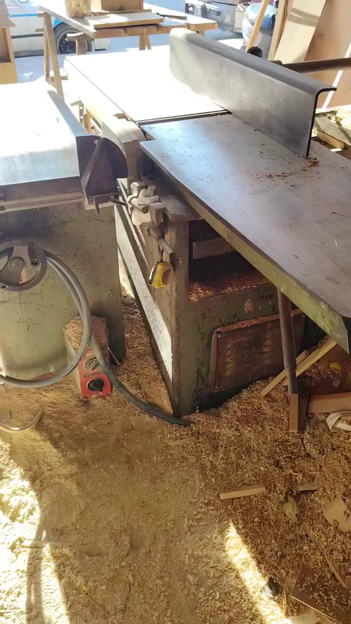 مكنه اطالي مجوعه كامله اذريفيز  استفسار ***********
