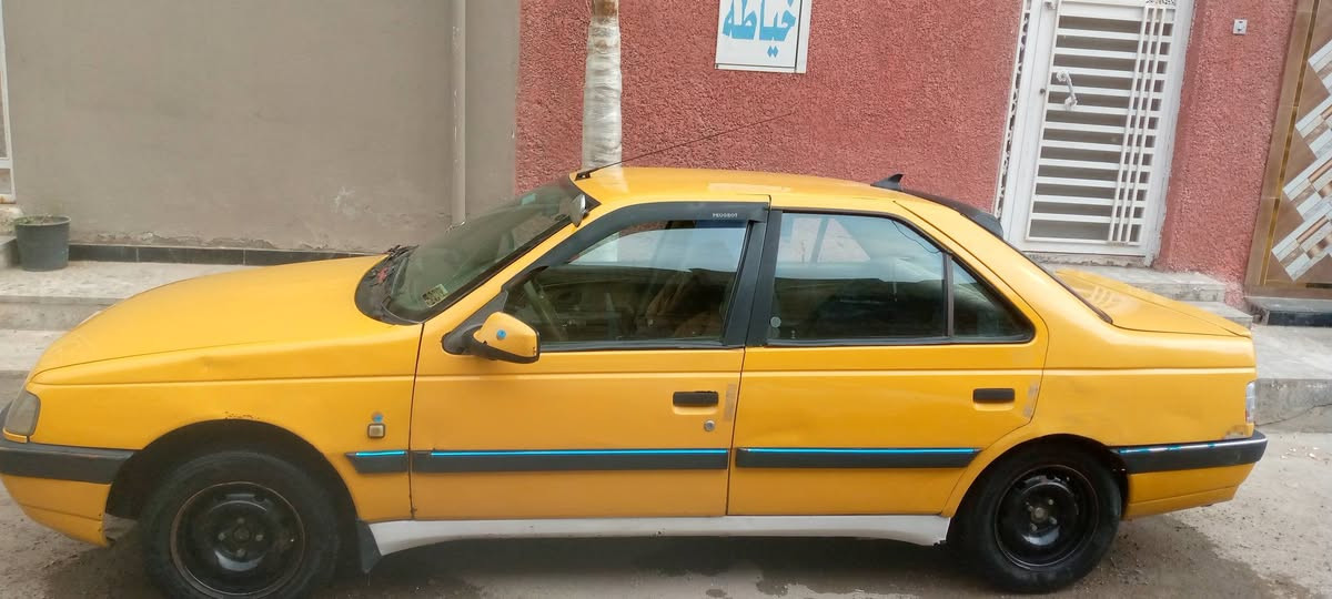 سلام عليكم بيجو لميس اكد موديل 2016 لبيع كهربائيات تبريد تدفه شغال باتري جديد صدر جديد امامي دبلات خلفيه جدد عارضها 38 مكاني  وبيها مجال بغداد حي اور 
***********7 ماتواحد عل فيس
