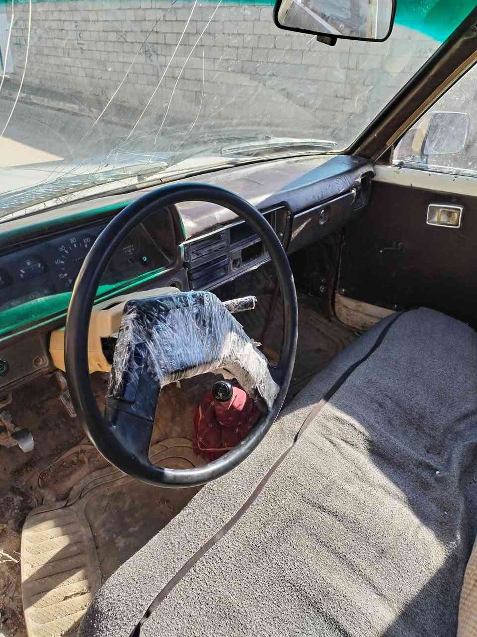 السلام عليكم بيكم 82 للبيع محرك كير اكسن شرط رقم نينوى تريد  وكالة تريد تحويل اي استفسار اتصال ***********
