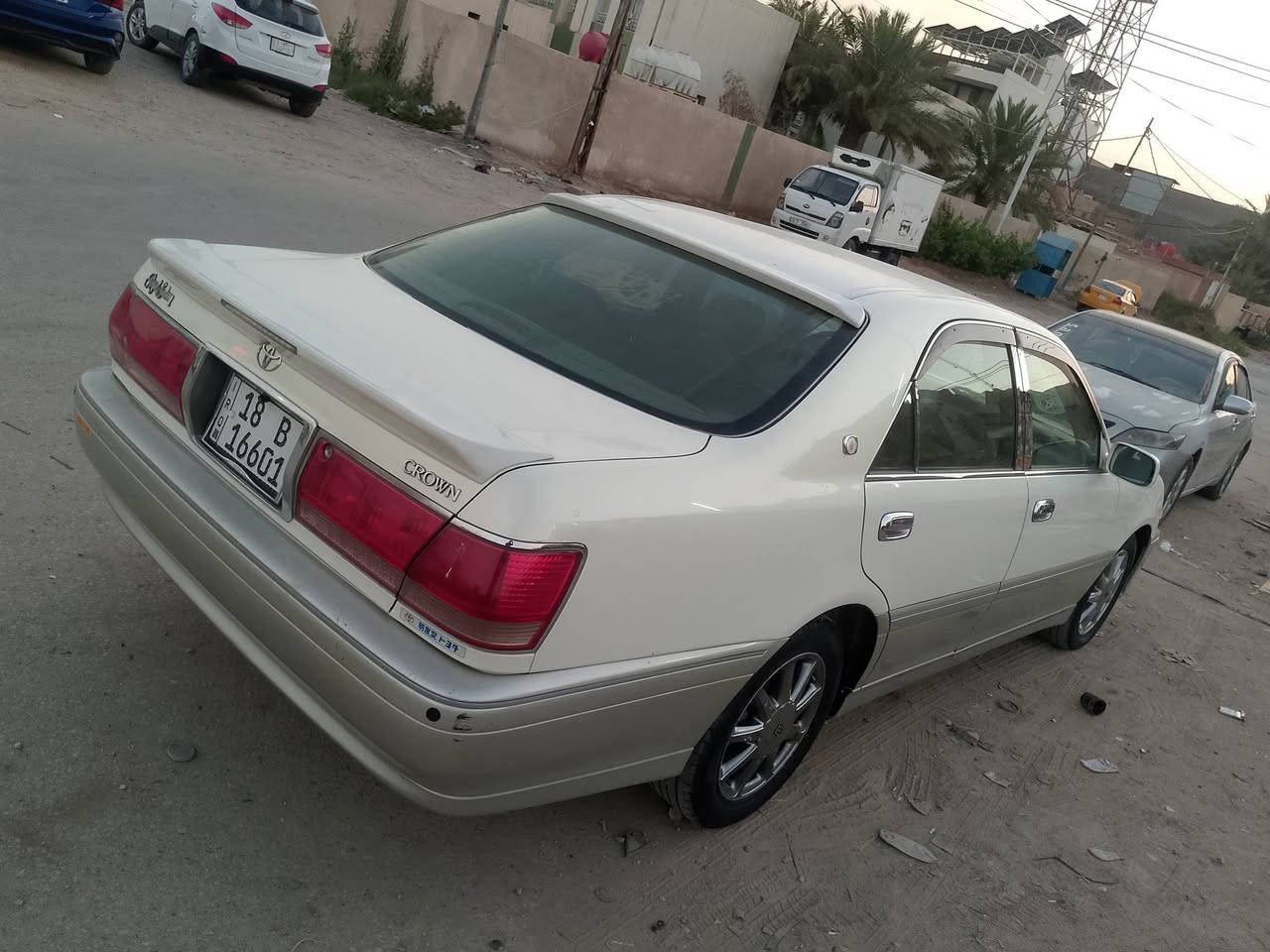 كراون 2002 كرستال اصل
رقم بابل
شاصي 71 ديفور الصغير الاقتصادي
دكمتين 
قرار 48 بسمي تحويل ثاني يوم
كفاله عامه من ضربه واصواليات كفاله
حاويه السياره جديده
السعر 148
بابل / نادر الثانيه
***********
