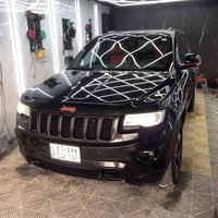 عدي جيب كراند شيروكي اوفرلاند 2014اسود خليجي بدون حادث وبدون صبغ كامير...