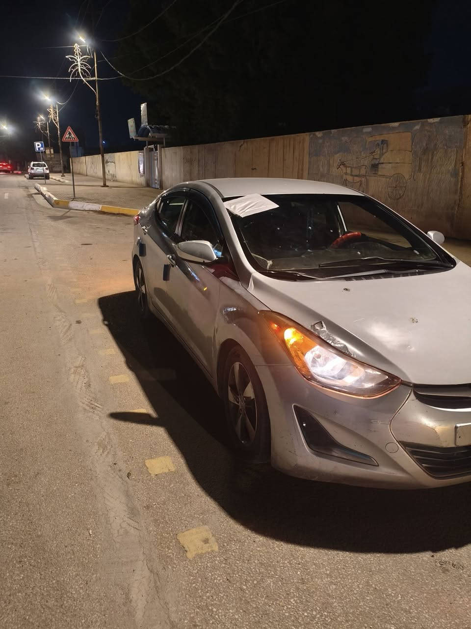 سلام عليكم النترا موديل 15 وراد امريكي حادثة جاملغ وبنيد بيه 3 قطع صبغ مابيه قطع بدله دواخل مابيه رقم كربلاء بسمي سنويه لل27 سياره نضيفه/ ***********
