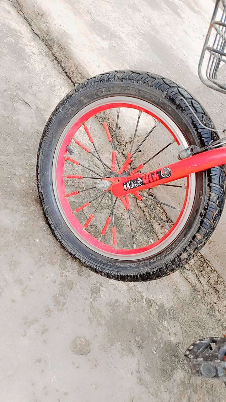 عليكم السلام عندي باسجل للبيع ما بي شي نهايه 25 هو بالموصل سومر


**إذا كنت صاحب هذا الإعلان وتريد حذفه لأي سبب، رجاءا أرسل رسالة إلى الدعم الفني**