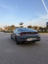 ٢٠٢٢ • ٥٥ الف مايل • فتحة سقف