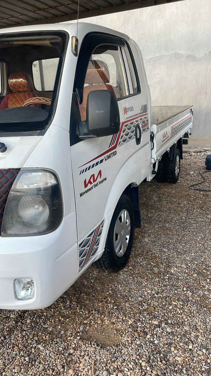 للبيع كيا موديل 2013 رقم الانبار مشروع&& وطني مكفولة كفاله عامه كير محرك شاصي& اكسن  كفاله عامه عدا صفاح بدي مرشوشات& اثر جراد القماره كفاله عامه دوشمه جديده &&
تخم تاير خلفي امامي دعاميه خلفيه&& تفصال&& 
محرك مجفت قبل أسبوع شغل درجه اولى&& 
السياره حلوه مال جناي&&
مكان السياره الانبار الفلوجه 🚫❓ 
$$ السعر يم صاحب السيارة $$
الرقم *************
