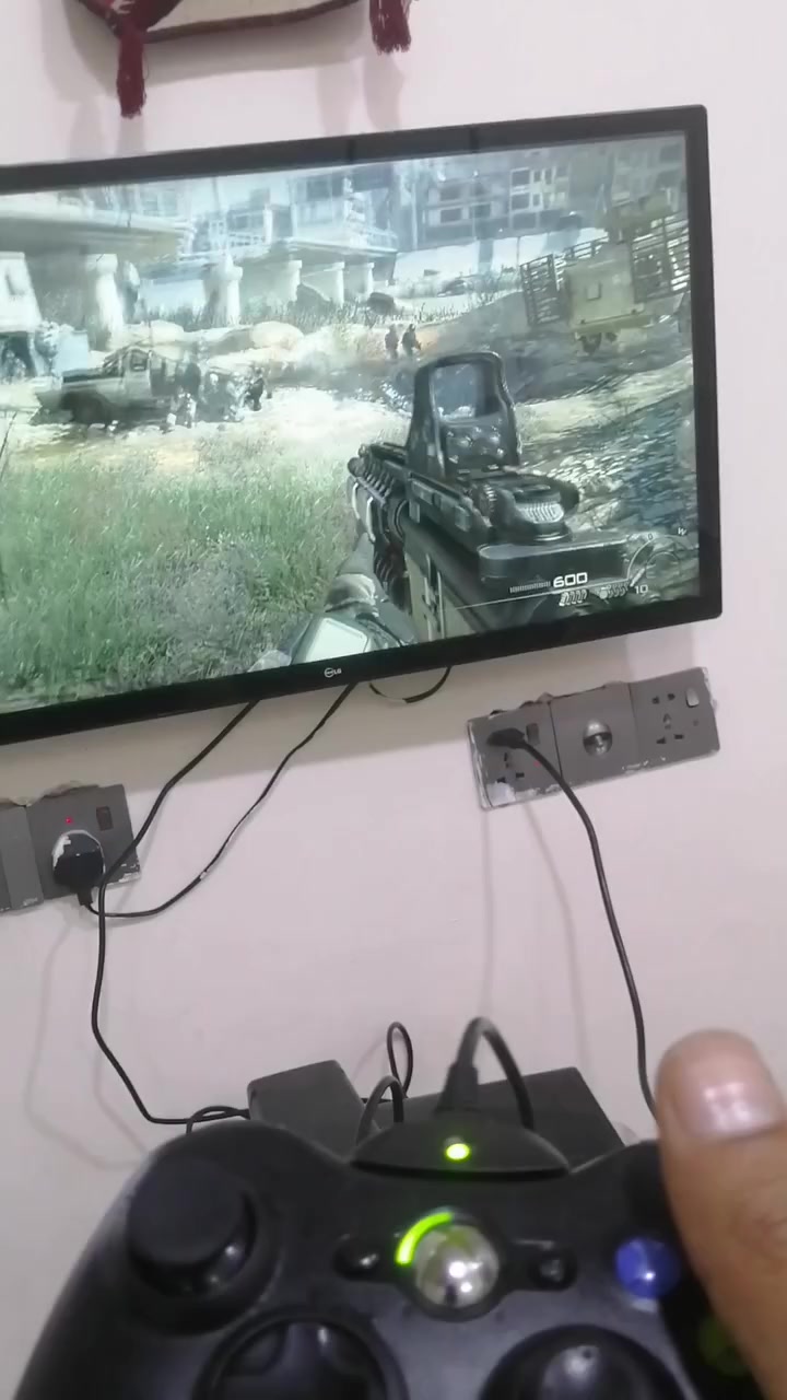 للبيع اكس بوكس 360
ذاكرة 250
٤٠ لعبة 
مع كامل ملحقاته جوستك واحد
بغداد، جسرديالى، السعر ٩٠ الف.


**إذا كنت صاحب هذا الإعلان وتريد حذفه لأي سبب، رجاءا أرسل رسالة إلى الدعم الفني**