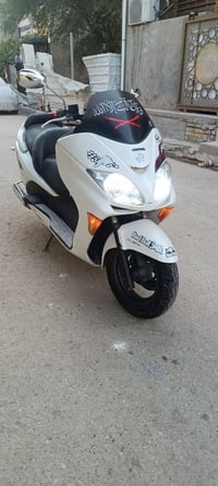 وبركاته فورزه 0.8 عميه بلاد دراجة نضيفه وتخبل رون واحد و نص شرط نقص بس...