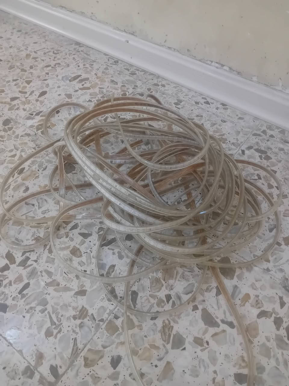 نشره لد اوف وايت ٢٠ متر غير مستخدمه ب١٠
مجرات جربايه ٢٥
رفوف حديد تكمه ب١٥
سنك قياس ١١٠ بسعر ١٠
عنوان بغداد واكو توصيل


**إذا كنت صاحب هذا الإعلان وتريد حذفه لأي سبب، رجاءا أرسل رسالة إلى الدعم الفني**