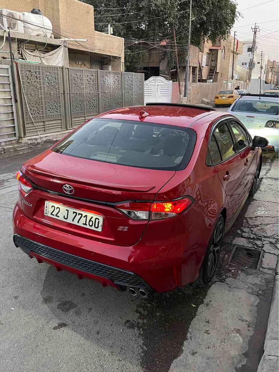 السلام عليكم للبيع كورلا 2020 وارد امريكي se فول مواصفات حادث دعاميه اماميه فقط بدون دواخل شرط الفحص  ماشيه 70 / بصمه / سلايت/ شاشه كامره/ ويل كب 17/ مكينه 2000/ لد امامي خلفي زنون/ لات عالي ناصي زنون/ بعد بيه مواصفات ممذكوره مكاني بغداد السعر 152 وبيه مجال *********** 
 *********** صور الحادث مرفقه Colombo, Sri Lanka
