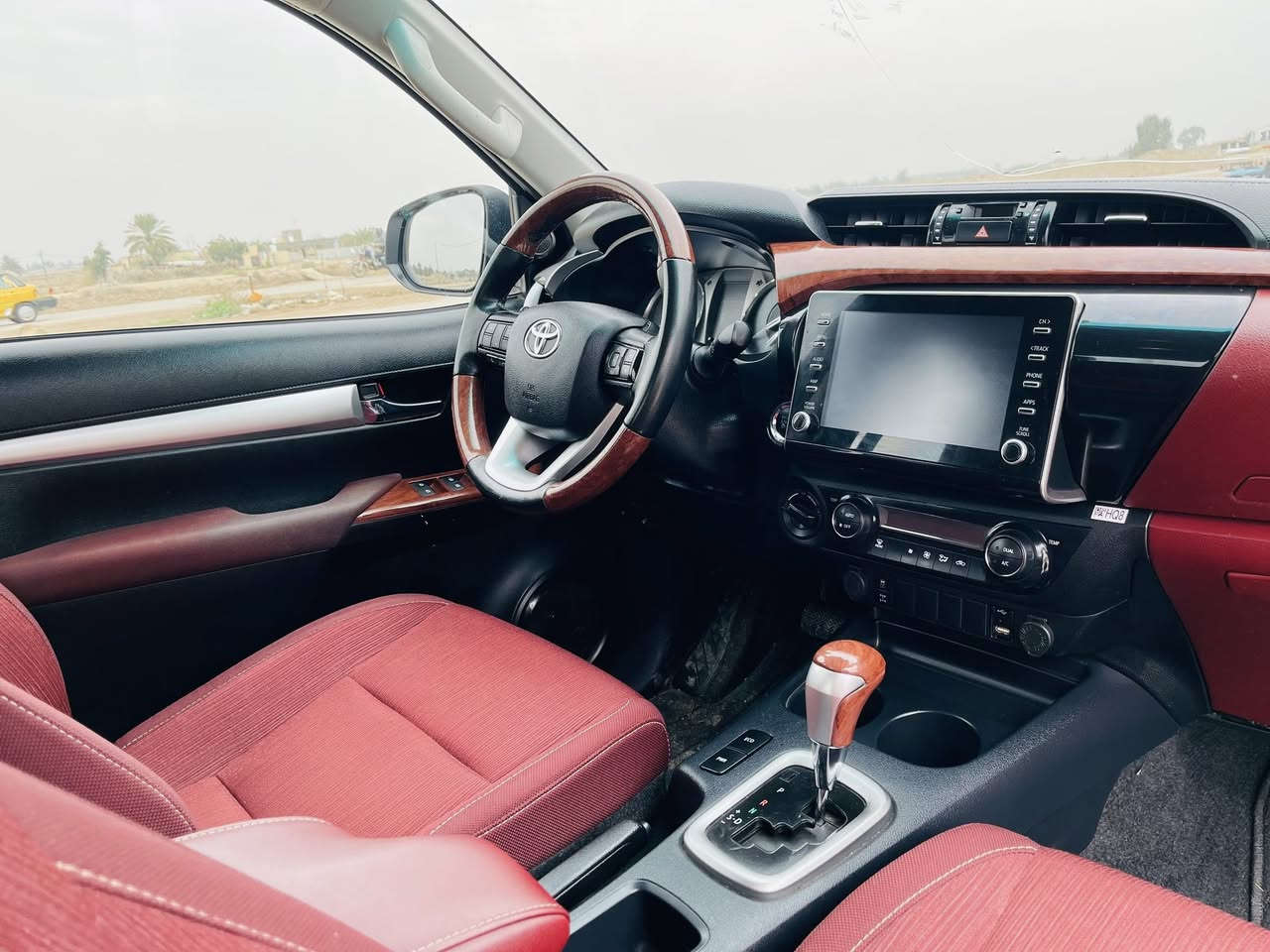 اللهم صلِ ع محمد وال محمد 
للبيع فرويل TRD مديل 2023 محرك 6سلندر
مكفوله كفاله عامه من صبغ وضربه وطخه لسياره جديده مابيها ايي نقص مكينه مامفتوحه كير جديد وحداديه جديده متخمه تايرات تبريد قطعتين داخل زيرو 
الرقم :*********** /***********
العنوان: بابل القاسم
