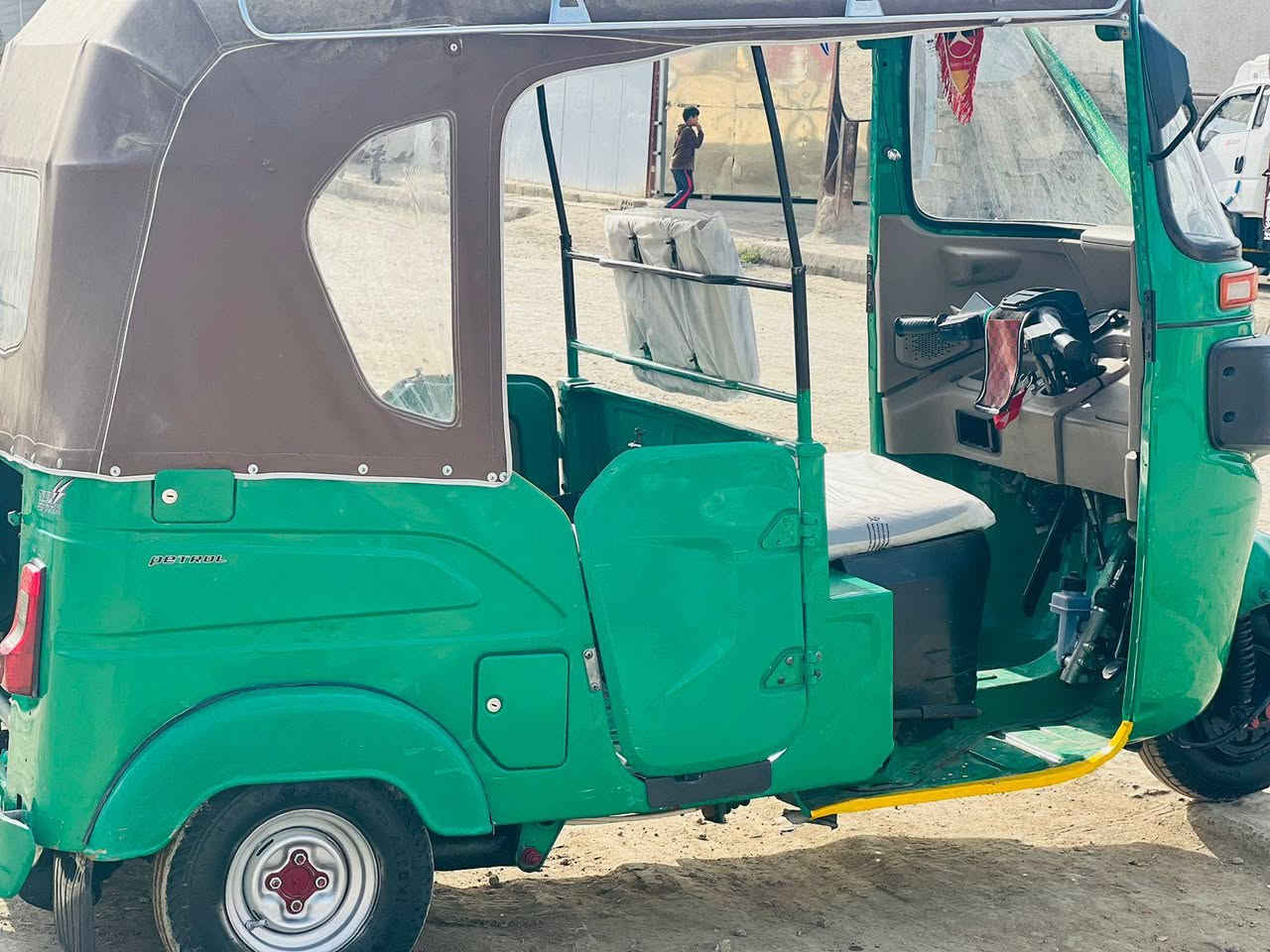 سلام عليكم شباب تكتك موديل ٢١رقم بابل مكاني حله قاسم تكتك بيه بيهةضربه بلغد بصيطه لا


**إذا كنت صاحب هذا الإعلان وتريد حذفه لأي سبب، رجاءا أرسل رسالة إلى الدعم الفني**