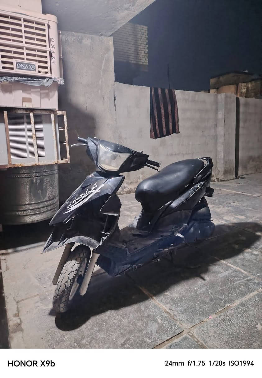 جي تي ار للبيع ما اعرف شنو العطل بس المكينه نظيفه *********** ا قيم واخذ يرضى بي الله
