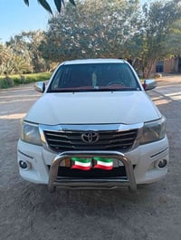 سياره البيع هايلوكس 2014 كويتي شاصي 19 سياره كامله مكمله  الاستفسار 07...