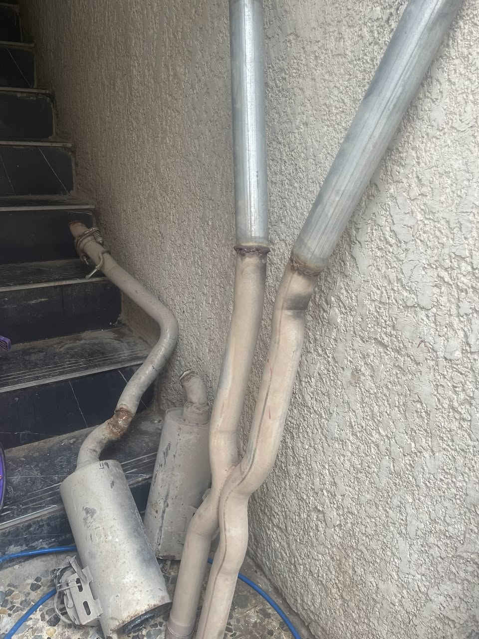 سلام عليكم
دبات صوت تحكم ريمونت واكزوزات ووسطيات 
سستم كامل بس تشدة 
مال 6 سلندر 
يرهم جارجر ارباما جيب  جالنجر 
مكاني بغداد وبسعر مناسب 
*********** موجود واتساب وخاص
