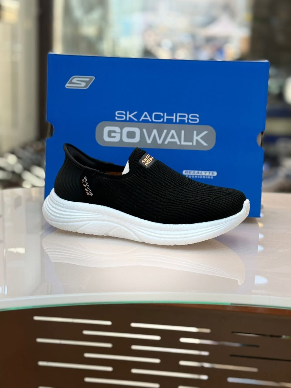 السلام عليكم زبائن مجمع الشمس حياكم الله 
مشتاقين إلى شوفتكم ياعمري 
العنوان بغداد-حي العامل شارع الجمله الغذائية شارع الضريبة مقابل جمعية الامين
 
توجد خدمة توصيل 🚚🚚🇮🇶 https://www.facebook.com/share/v/18kyzFNRBj/?mibextid=wwXIfr الى جميع محافظات العراق 🇮🇶5️⃣ آلاف.                                           
 للتواصل معي عبر الواتساب 
***********
يرجى ذكر الموديل والقياس واللون حتى يكون الرد اسرع صفحة الفيسبوك.📱        https://www.facebook.com/profile.php?id=100064033695007&mibextid=LQQJ4d
صفحة التيك توك 📱
https://www.tiktok.com/@al_shams23?_t=8mmY7x4MVVP&_r=1
الموقع📱

https://maps.google.com/?q=33.275791,44.325039

أوقات الدوام
يوميا من الساعه1️⃣0️⃣ صباحا إلى الساعه1️⃣1️⃣ مساءً 
عدا يو م الجمعة الدوم بعد الساعه 3️⃣ مساء إلى الساعه1️⃣1️⃣ مساءً 
#مجمع_الشمس #العراق🇮🇶 #بغداد #حي_العامل
