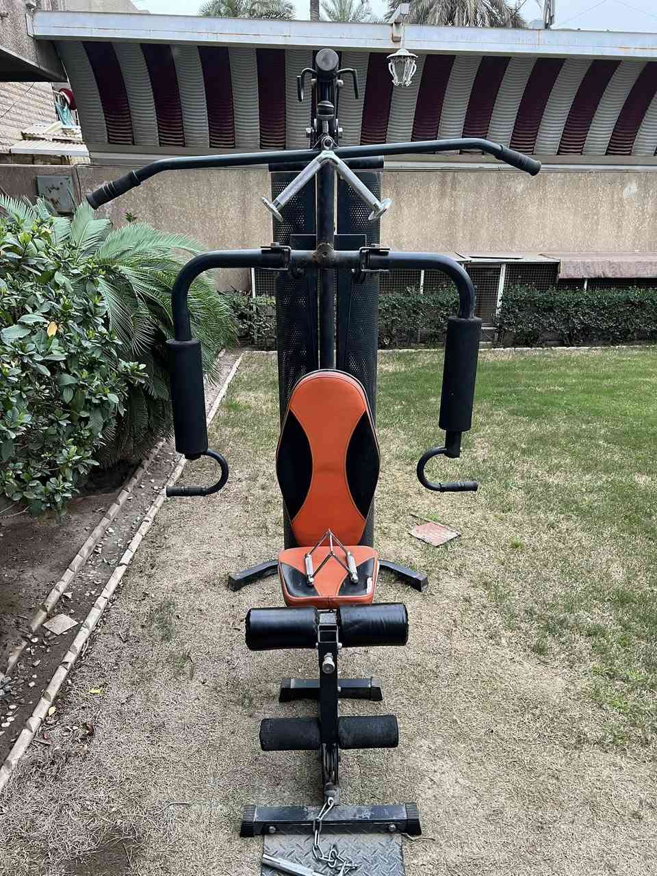 بيع جهاز مالتي رياضي نضيف جدا
السعر 175 الف العنوان بغداد حي الامانه الجهاز الثاني مسطبه شد البطن السعر 150 الف    الهاتف ***********
