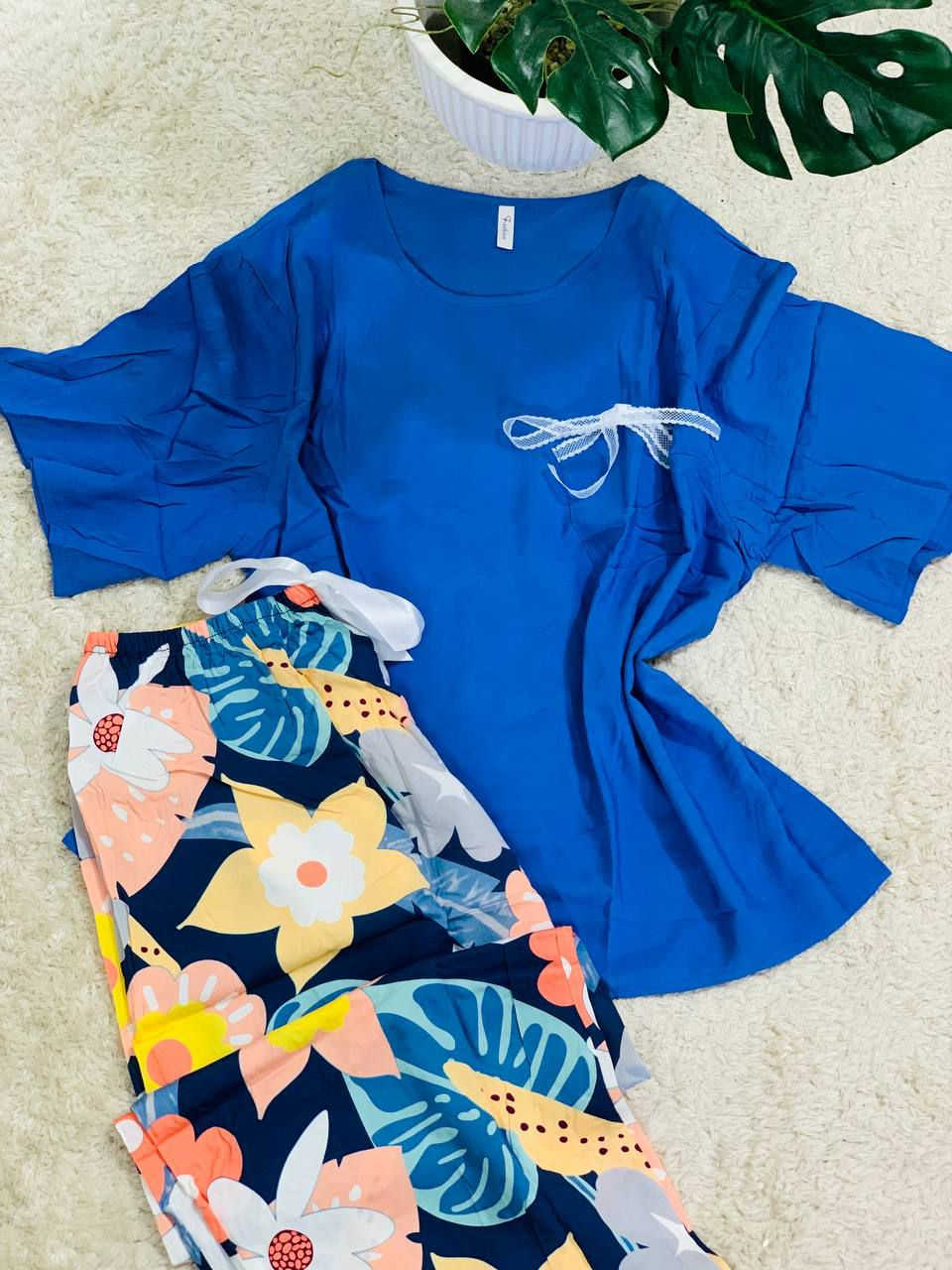 استقبلي الصيف باجمل إطلالة وكوني الاجمل دائما
تراك كشمير درجة اولى خامة باردة ثلج شرط الفحص
القياس فري سايز لحد وزن 85
 السعر 10 الف فقط يا بلاش


**إذا كنت صاحب هذا الإعلان وتريد حذفه لأي سبب، رجاءا أرسل رسالة إلى الدعم الفني**