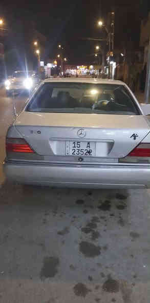 السلام عليكم مرسيد الشبح موديل 91 سياره نظيفه كير ومحرك جديد السعر 50 ورقه العنوان السياره الرمادي  ***********

