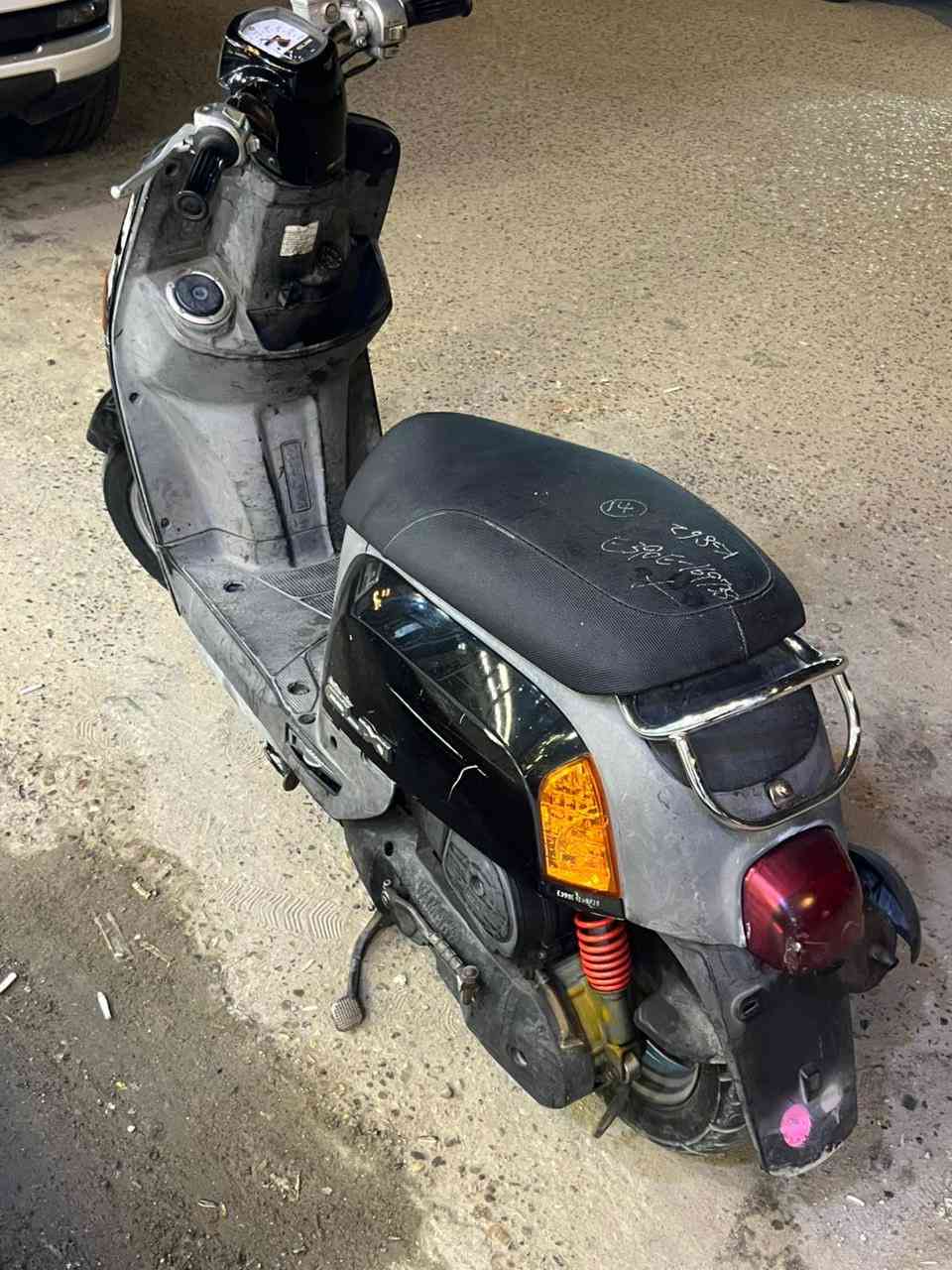 سلام عليكم دراجه ماكس بوليسي  ما مفتوحه فقط مدكر مكسور 800 تواصل واتساب ***********
