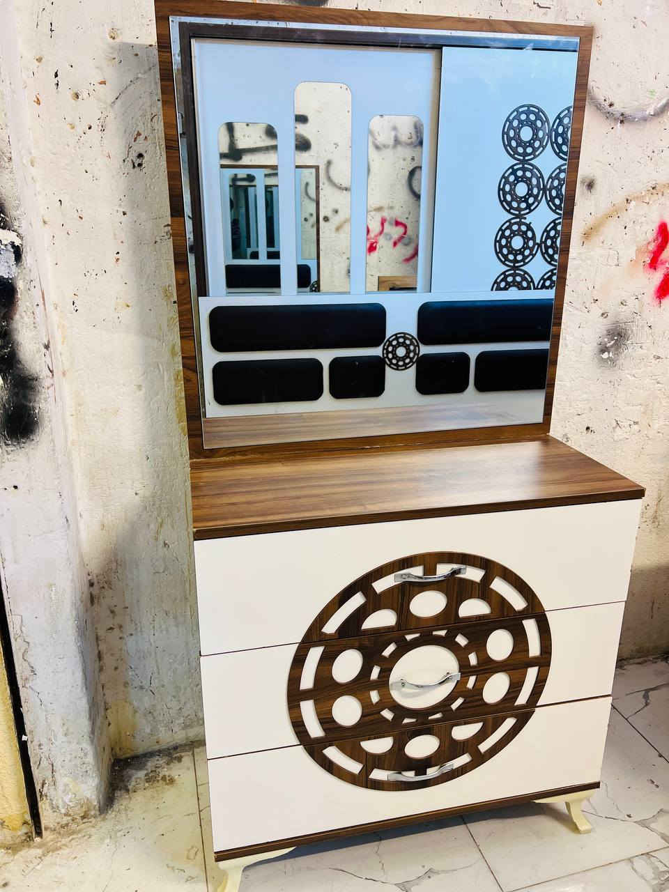 غرفه نوم تركي 🇹🇷 
5 قطع نضام سلايت 
نضافة 90 💯 سعر 450 
مع شد ونقل مجاني 🧑‍🔧🚚


**إذا كنت صاحب هذا الإعلان وتريد حذفه لأي سبب، رجاءا أرسل رسالة إلى الدعم الفني**