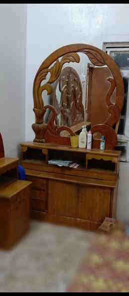 يالله متاح غرفه اخشاب للبيع سعرها 350 بيهه مجال
المكان الشافي 

رقم الهاتف ***********
