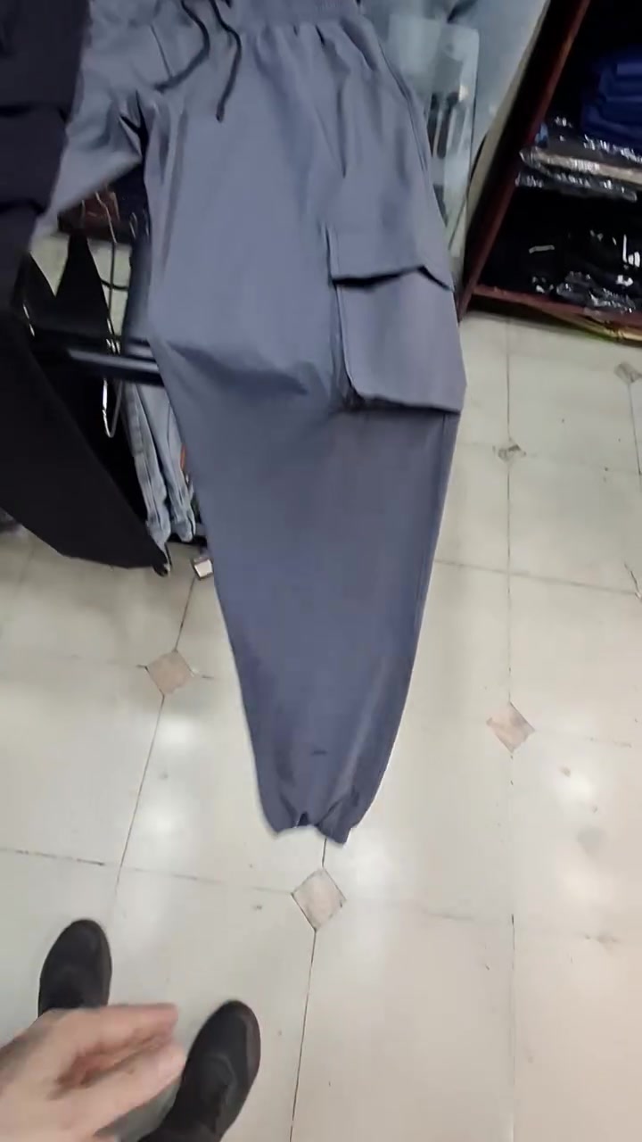 بنطال  برشوت  ليكرا  قماش أجنبي  مكفول 
#قياسات M-L-XL-XXL 
#العنوان ⬇️⬇️⬇️⬇️
#اللاذقية #الصليبة خلف_سينما_أوغاريت مقابل وتار
👉☎2️⃣5️⃣7️⃣0️⃣4️⃣3️⃣3️⃣☎️
🌸🌺🌼#تعليق_بسيط_ليصلك_السعر_وكل_جديد🌼🌺🌸
              ❤️فيكم عم نكبر وبتفاعلكم نستمر
تابعونا على صفحتنا الخاصة بالمحل على الفيس بوك


**إذا كنت صاحب هذا الإعلان وتريد حذفه لأي سبب، رجاءا أرسل رسالة إلى الدعم الفني**