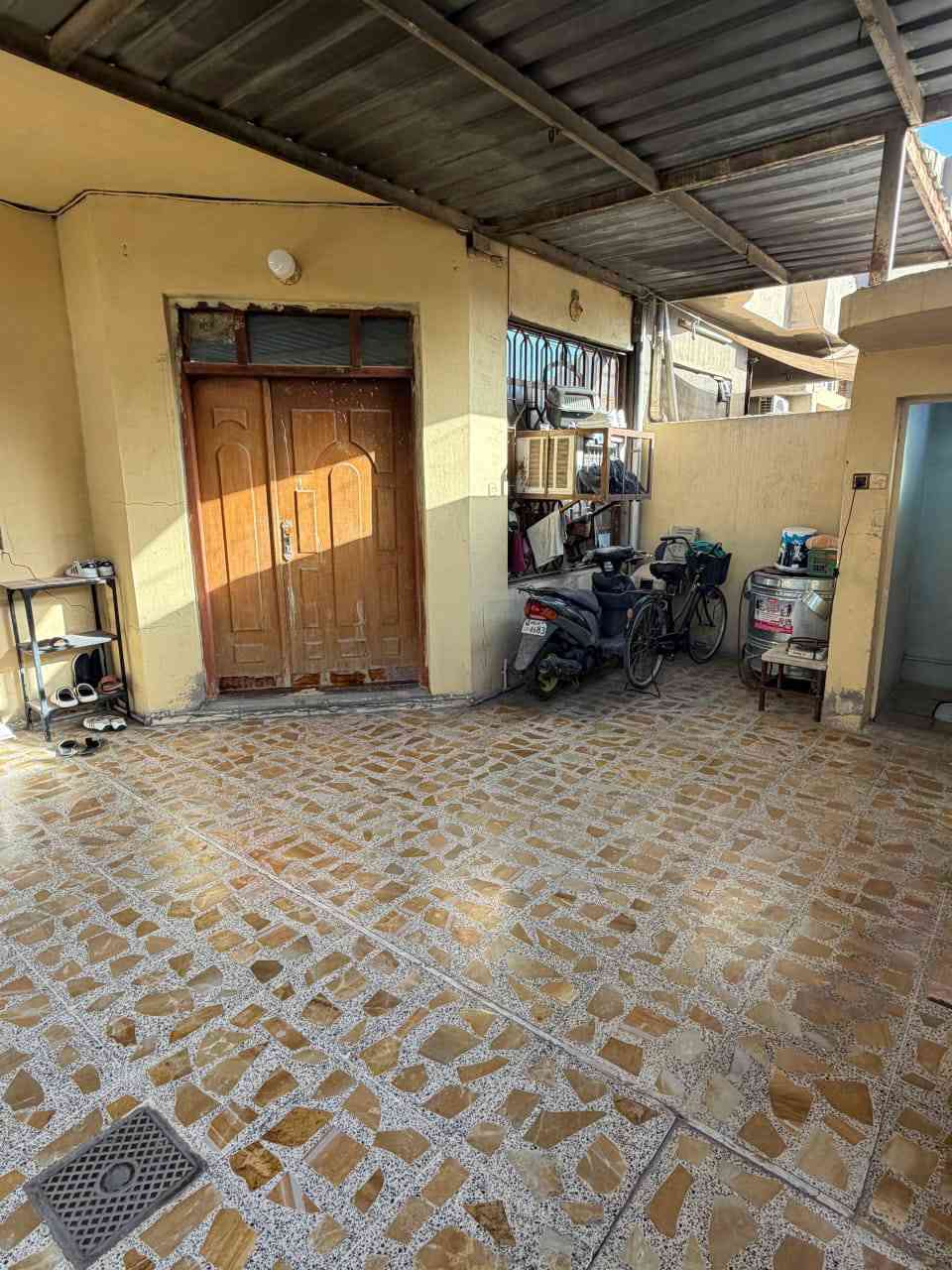 ‏🏡🏡🏡🏡 دار في الفلوجه للبيع 🏡🏡🏡🏡 
‏⬅️نوع الملك《طابو صرف》 
‏⬅️اسم الحي《التأميم》
‏⬅️المساحه   《160م》
‏⬅️الواجهه    《7ونص متر》
‏⬅️النزال       《21م》
‏⬅️الشارع      《8م》 تبليط وخدمات جديده
‏⬅️عدد الادوار《طابق واحد》 
‏↩المحتويات
‏{ غرفه + استقبال + صاله + مطبخ } 
‏⬅️السعر        《110 مليون 》قابل للتفاوض 
‏للاستفسار الاتصال على
‏☎️***********(واتساب - تليجرام)
‏☎️***********
‏☎️*********** 
‏
‏او زورا موقعنا الكائن في 
‏الفلوجه - شارع ٦٠ ـ مجمع عقارات الفلوجه ـ مجاور ملعب الصمود
‏
