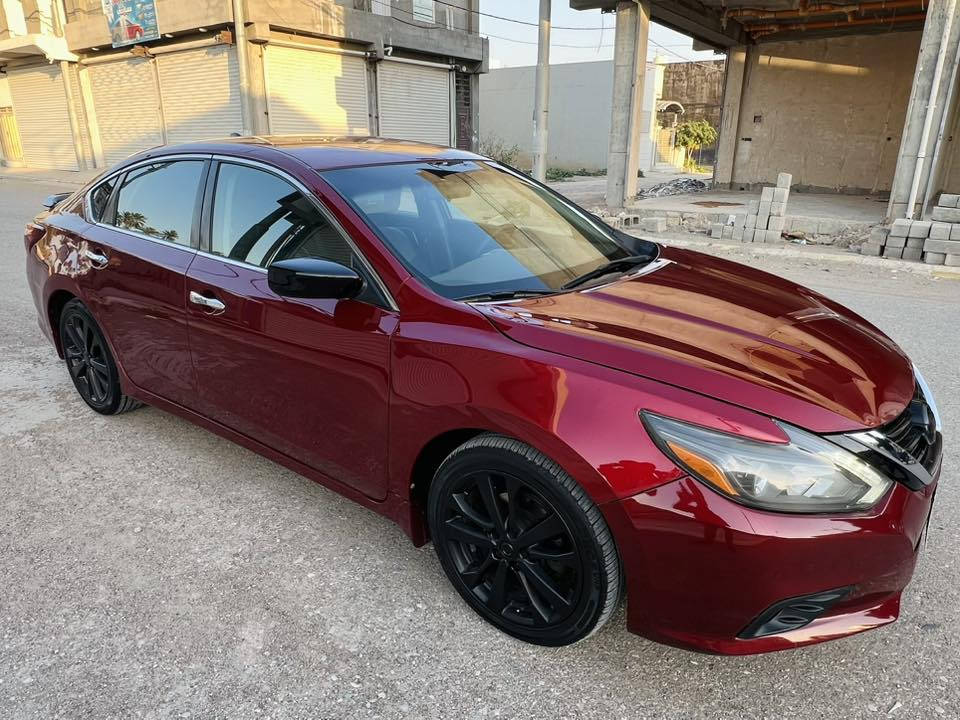 نيسان التيما وارد أمريكي
موديل 2017
فئه SR
مواصفاته معروفه 
بصمه 
تشغيل عن بعد
ويل كب 
لايت ليد 
تحكمات 
شفات استيرن 
ضرر نص جاملغ امامي صبغ ونص جاملغ خلفي بدون دواخل بدون أيرباك 
كير مكنيه كله بشرط 
ماشي ٧٧ ميل 
تحويل وكاله ضمان 
سعره 117 وبي مجال للشراي 
واي استفسار 
***********
