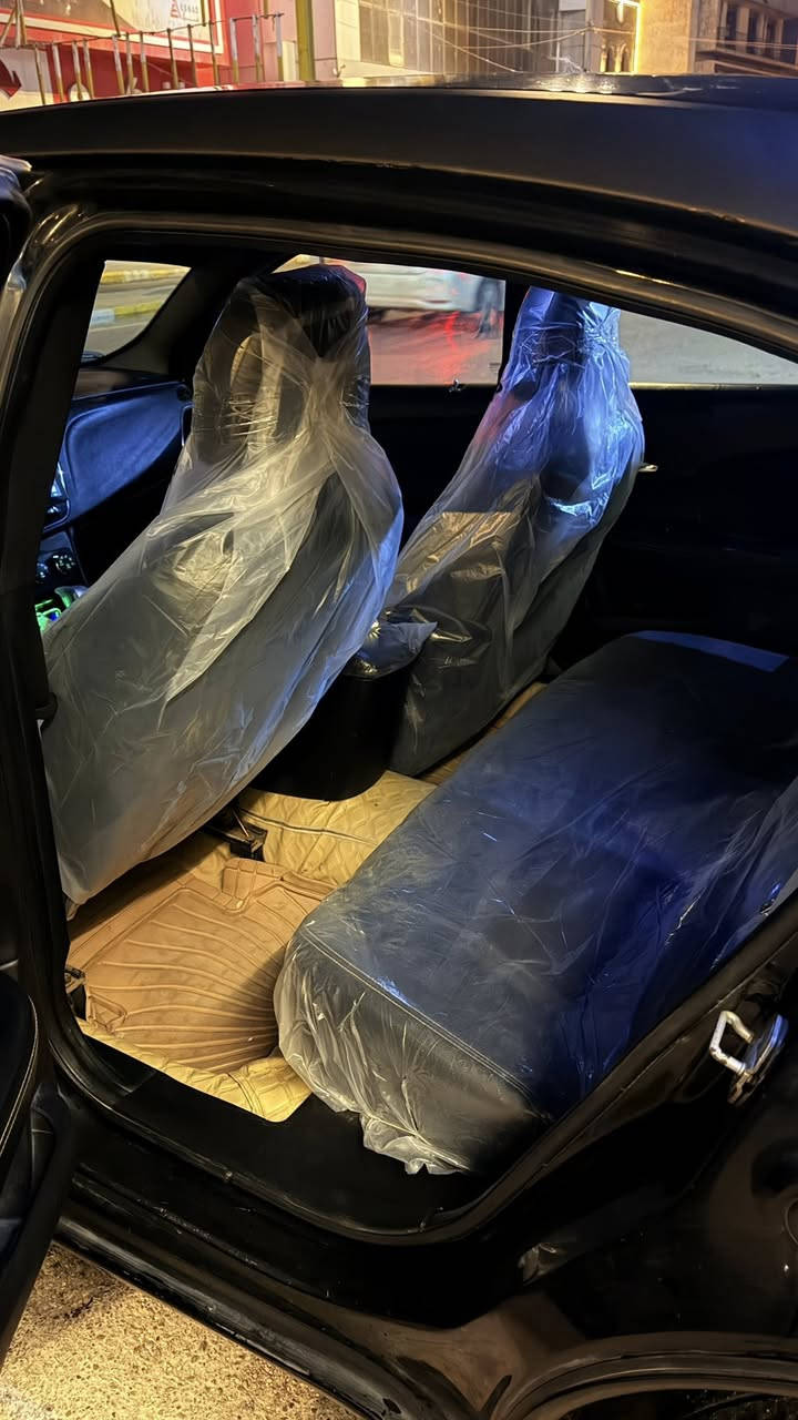 السلام عليكم c200 مديل 2011
رايدها مراوس بموستنك او جالنجر او جارجر و الفرق انطي قسط اذا سياره نضيفه


**إذا كنت صاحب هذا الإعلان وتريد حذفه لأي سبب، رجاءا أرسل رسالة إلى الدعم الفني**