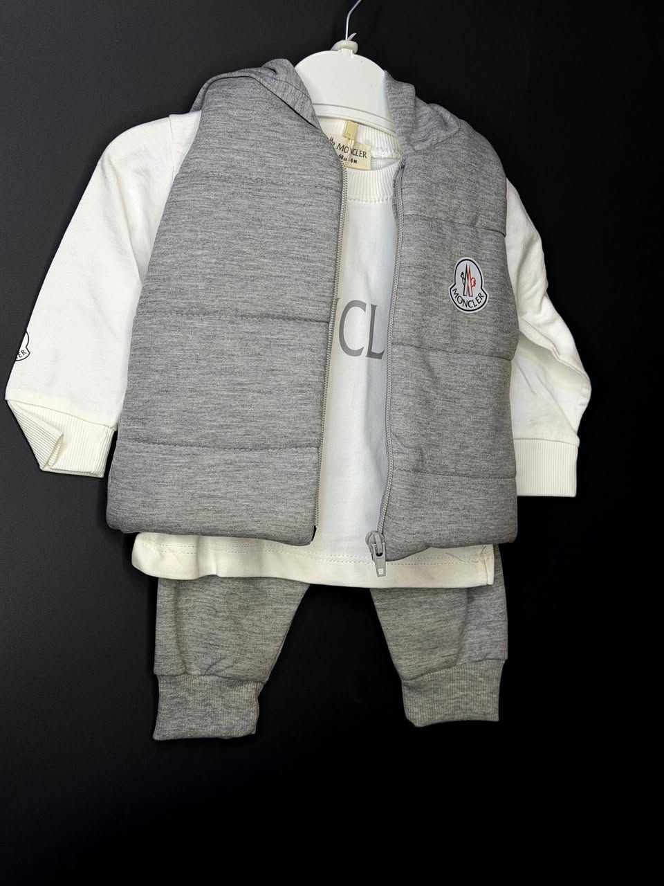 #وكالة #مارتر #بيبي #لملابس #الاطفال #فرع_صلاح_الدين_سامراء 
تراك ولادي 3 قطع صناعه تركيه قماشه قطن 
قياس من 1 سنه الى 3 سنه 
#سعر_القطعه_17_الف_دينار 
#التوصيل_داخل_سامراء #مجاني
#والتوصيل #المحافظات_3_الف #دينار #فقط
حجز واتساب ***********
***********
او مراسلة الصفحه
