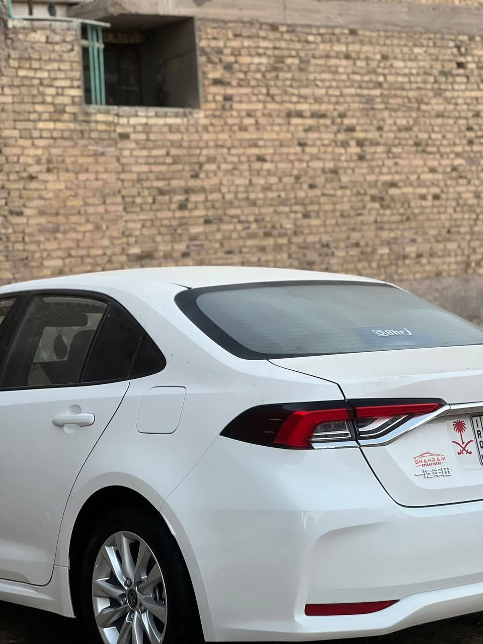 السلام عليكم
كورلا هايبرد 2025 ماشيه 9500

مواصفات الكورلا معروفه مكفوله كفاله عامه 

مكانها كربلاء (***********/***********)

السعر 167 وبيها مجال ( مكلف بلنشر )
