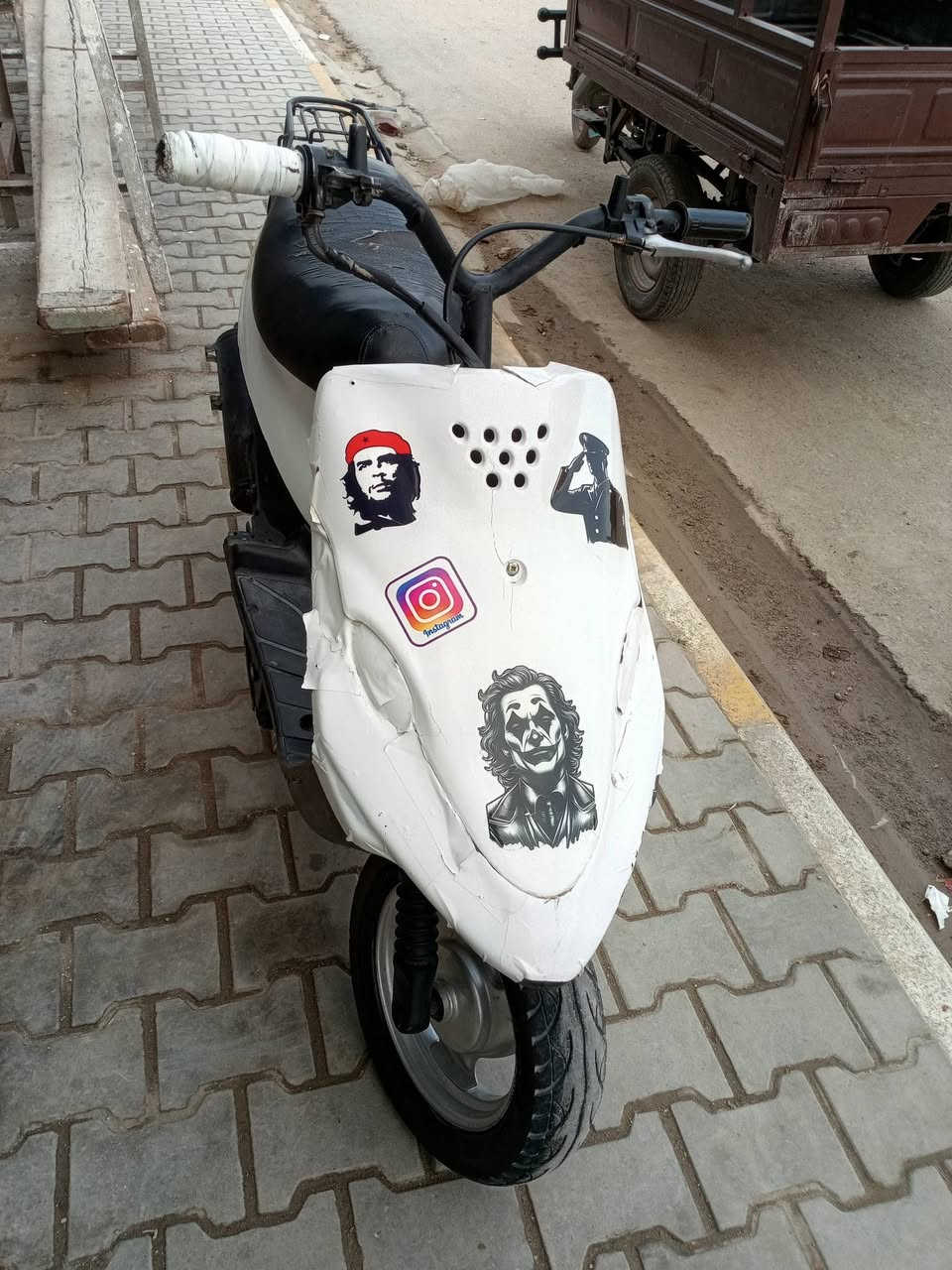 دراجة بيجي للبيع السعر ١٥٠ الف مكاني رميثة 
***********
