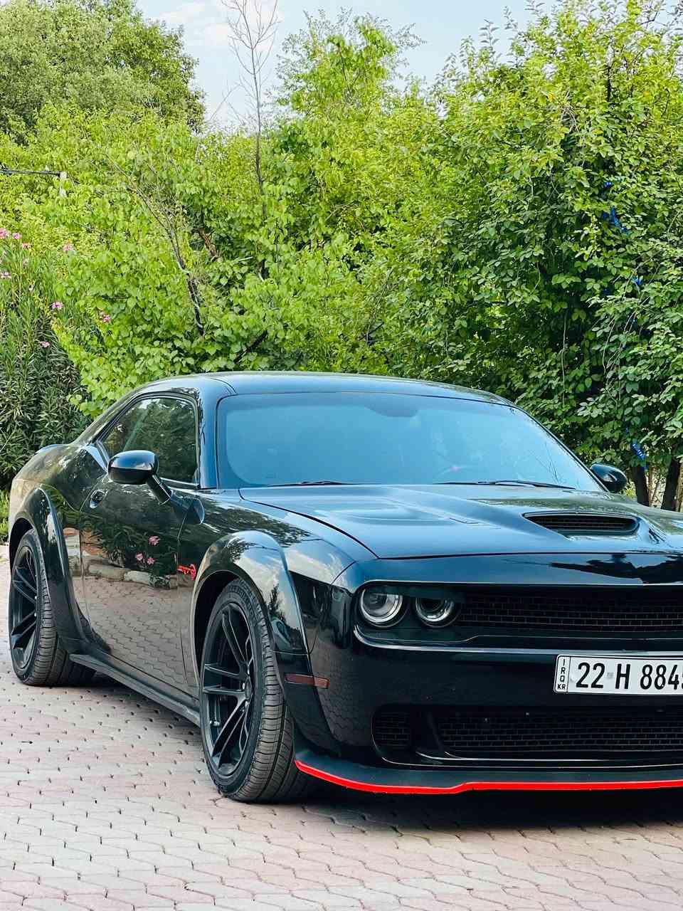 جالنجر ٢٠٢١ SRT
قطعتين ونص صبغ 
ماشية ٥٧٠٠٠ 
موصفات  وسط
***********
السعر235 ورقة و بي مجال كركوك, العراق
