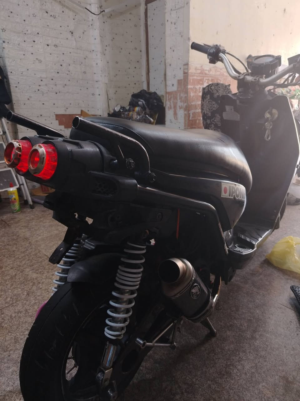 السلام عليكم شباب

سكنس جبلي ام عيون 2015

دراجة كفالة عامة 🤪🔥

بيهة تزويد خير من الله
ستيرن رياضي مال كاوسكي فضي
منضومة زنون مال كاوسكي
زوج كلجات رياضية  مطابق WF ازرك
صدر NCYفضي
يدات بريك مال رمبة NCYكرزي
قبق عنبار مال رمبة NCY كرزي
فراك بريك اصلي سمائي،
قبق شاصي كرزي
جاملغ امامي كاربون فايبر
كصة كاربون فايبر
صالنصة اصلية قطعتين صوتهة يخبل
سعر خاص 🔥

مكاني بغداد الشعب ابيعلك من باب البيت
متواجد خاص وواتساب ***********🖤
