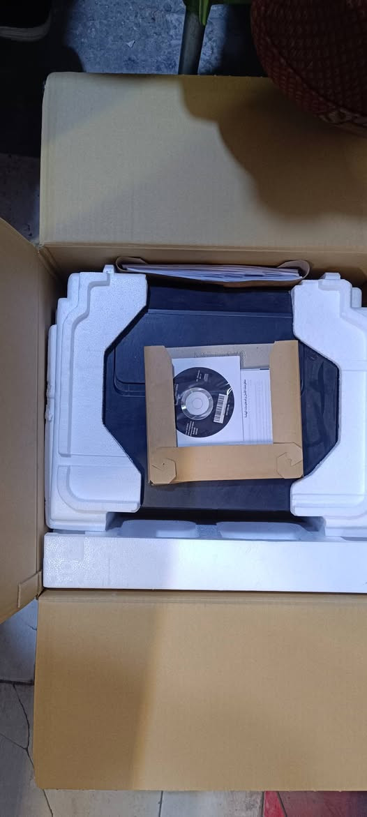 طابعه كانون الطابعه جديده استعمال قليل كلش بيها عطل بسيط بسبب انو نتركت فتره مشكله يضهر حرف p3 في الشاشه السعر 100 الف جوه السوك مستعجل علبيعه مكاني كربلاء المركزيه 
 تواصل ***********
