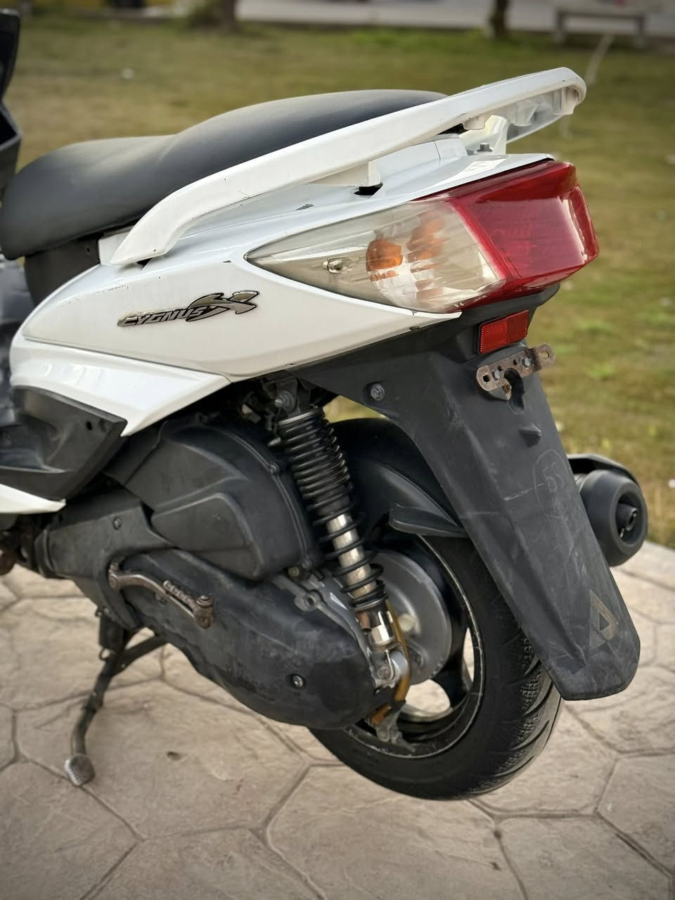 سكنس فحل نوزل خطين ياباني قبق نفخ ستاند حساس كهربائي ام الطلاعات الدراجة خير من لله ومكفولة كفالة عامة ومو بس حجي جيب فيتر افحص الحد متمل او توديهة وين ميعجبك ومصورلك الكور ولمكينة من جوة هم كهربائيات شلعة معدل بريكات كلهة عل شرط دراجة كلش حلوة وحلة من الصور هم ولي شراي يراسلني واتساب هم ادزلة فديو مصور الدراجة داير مداير ومن جوة المكينة ولكور وصوتها وكلشي اوراقها كاملة ابيعلك اباب البيت واي ختلاف بلحجي او بصور تاخذ الدراجة وكرواويك وتمشي السعر 850 مكاني بغداد البياع ***********
