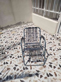 ٤ كراسي • للبيع