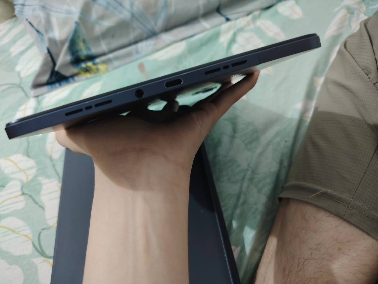 آيباد Tecno Megabad 11
ذاكره ٢٥٦ الخارجيا ٨
الشاشة تدعم ٩٠ هرتز
بطارية حجم ٨٠٠٠
نظيف شخط ما بيه
سعرة ٢٤٠ و بيه مجال
مكاني الرمادي حي الجمهوري


**إذا كنت صاحب هذا الإعلان وتريد حذفه لأي سبب، رجاءا أرسل رسالة إلى الدعم الفني**