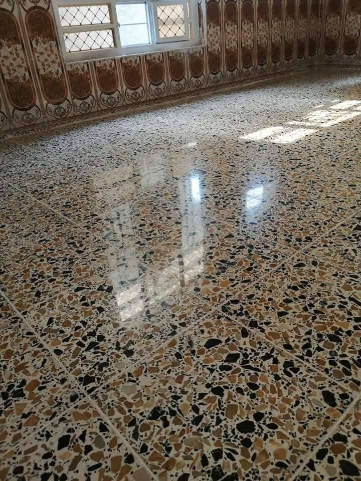 يوجد كاشي اقساط شهري /*********** /طه غائب
