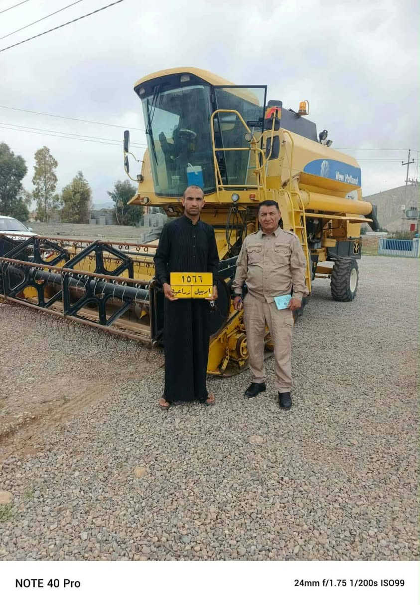 سلام عليكم حاصودة ٥ بلم هيدرو تك درام موديل ٢٠٠٥ رقم أربيل سنويه لل ٣٠  محرك شركه لاتنقيص ولا بخارسعر ٦٣ بيهه مجال ***********.  ***********  مكان بغداد الرضوانيه
