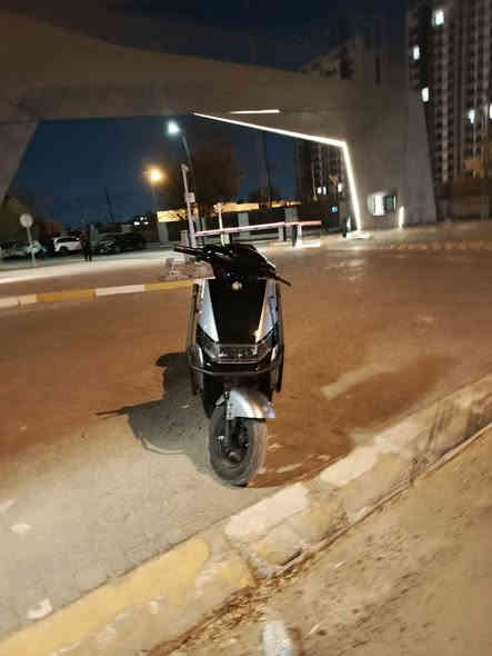 السلام عليكم دراجة 2024
7 بطاريات 
بصمه تشغيل عن بعد 
انذار سرقه 
قفل ستيرن 
اللايت عالي ناصي 
بيها نظام R بك 
السعر 650 وبيها مجال 
العنوان بغداد الشعلة 
الرقم ***********  مستعجل على بيع
