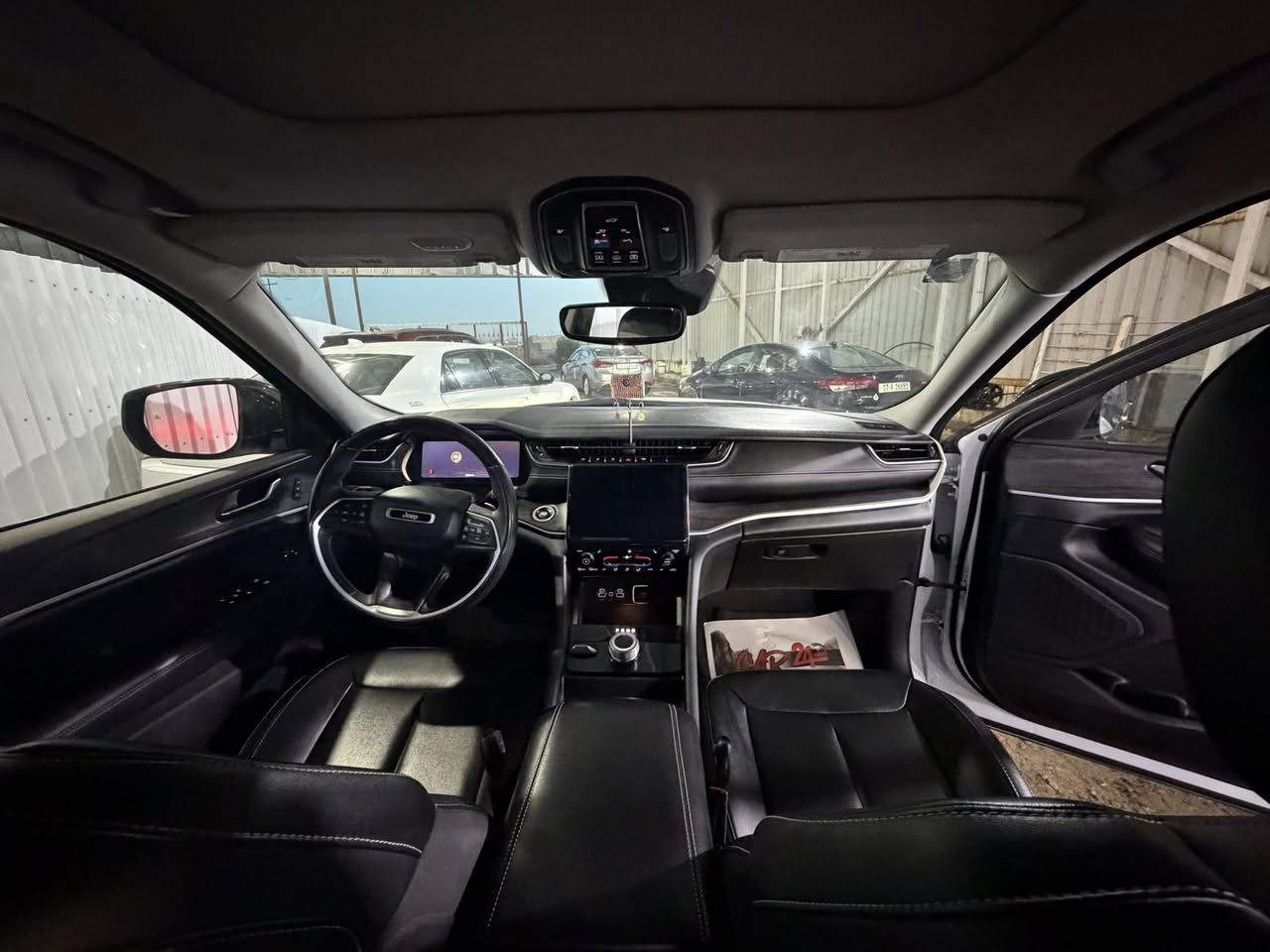 سلام عليكم مر رخصت الادمن
جيب ٢٣ اصل بلاك توب اصل 
مواصفات السياره 
1️⃣ بنرامه 

2️⃣ كشنات تدفئه وتبريد 

3️⃣ تحكمات ستيرن جهتين 

4️⃣ شاشه جبيره تدعم كاربلي

5️⃣ كشنات سياحي منفصل

6️⃣ جنطه شفط كهرباء 

7️⃣ رقم مميز بصره ٦٥٠٥٠

8️⃣ عدسات ليزري بلادي  

بيه جاملغ وبنيد مصلحات نفسهن 
اصور الحادث مرفقه بلمنشور 
السعر ٢٩٠ وبيه مجال حك الجيه💕


**إذا كنت صاحب هذا الإعلان وتريد حذفه لأي سبب، رجاءا أرسل رسالة إلى الدعم الفني**