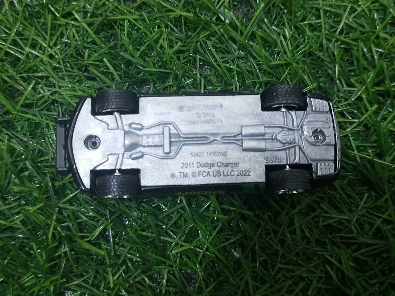 سلام عليكم 
متوفر مصغر لسيارة DODGE garger موديل 2011
بحجم 1/64 من شركة كرين لايت ومصرحة من دوج 
المصغر يفتح بنيد فقط وبي نقص بسيط جدا بالجامة الجانبية وممأثر عليه ابدا سعر القطعة 15 الف ومتوفر توصيل جميع محافظات ❤️


**إذا كنت صاحب هذا الإعلان وتريد حذفه لأي سبب، رجاءا أرسل رسالة إلى الدعم الفني**