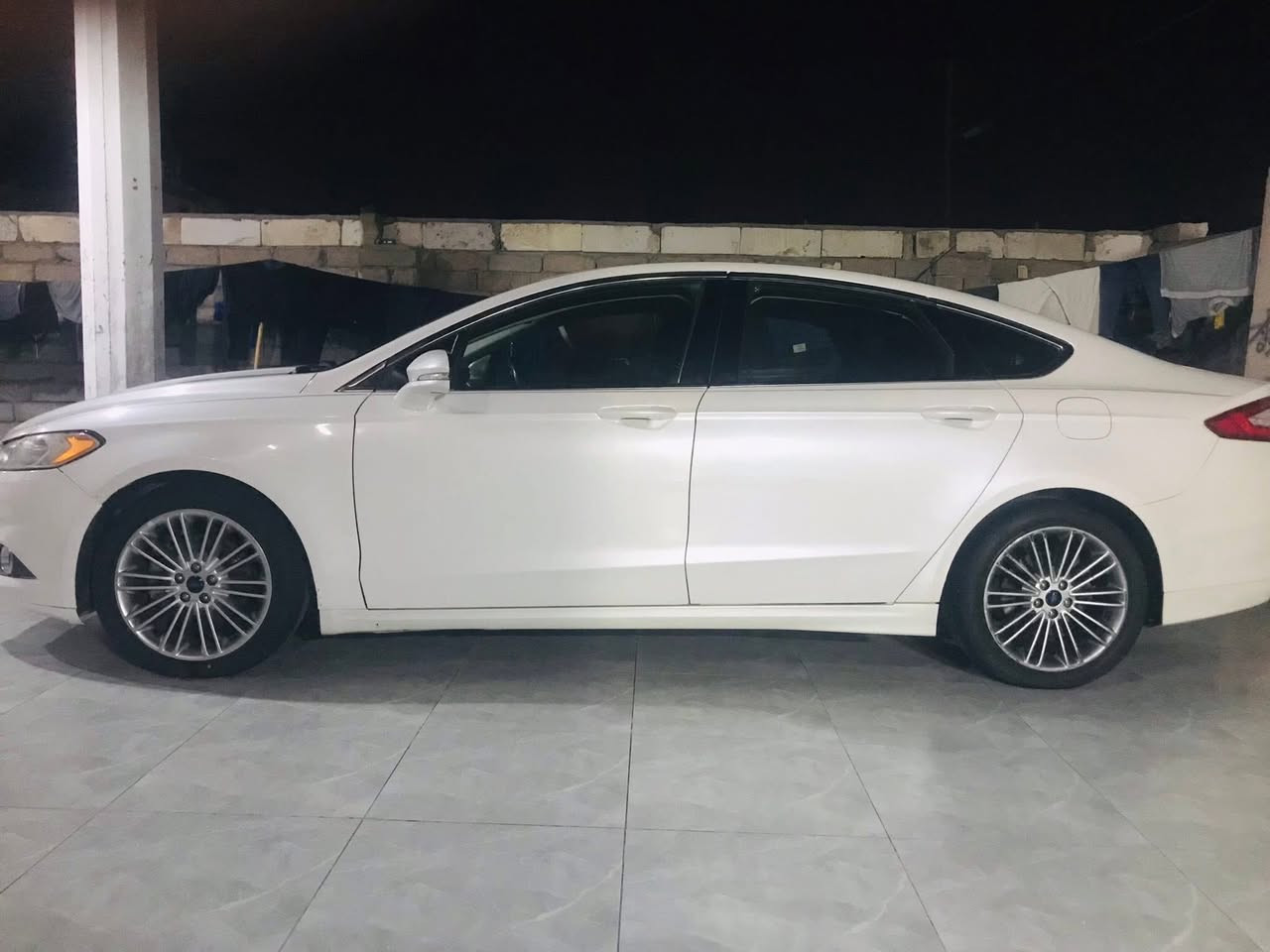 السلام عليكم فورد فيوجن هايبرد موديل ١٤ اصل مسجله ٢١ بأسمي شرط تحويل حره رقم بغداد السياره جديده وكامله من اي نقص لون ابيض صدفي بدون حادث او دواخل فقط صبغ ٤ قطع فول فتحه حساسات شاشة دشبول كبيره بلاد تبريد تدفئه كله بلادي مكينه ٢٠٠٠
السعر ١٠٥ وبيها مجال


**إذا كنت صاحب هذا الإعلان وتريد حذفه لأي سبب، رجاءا أرسل رسالة إلى الدعم الفني**