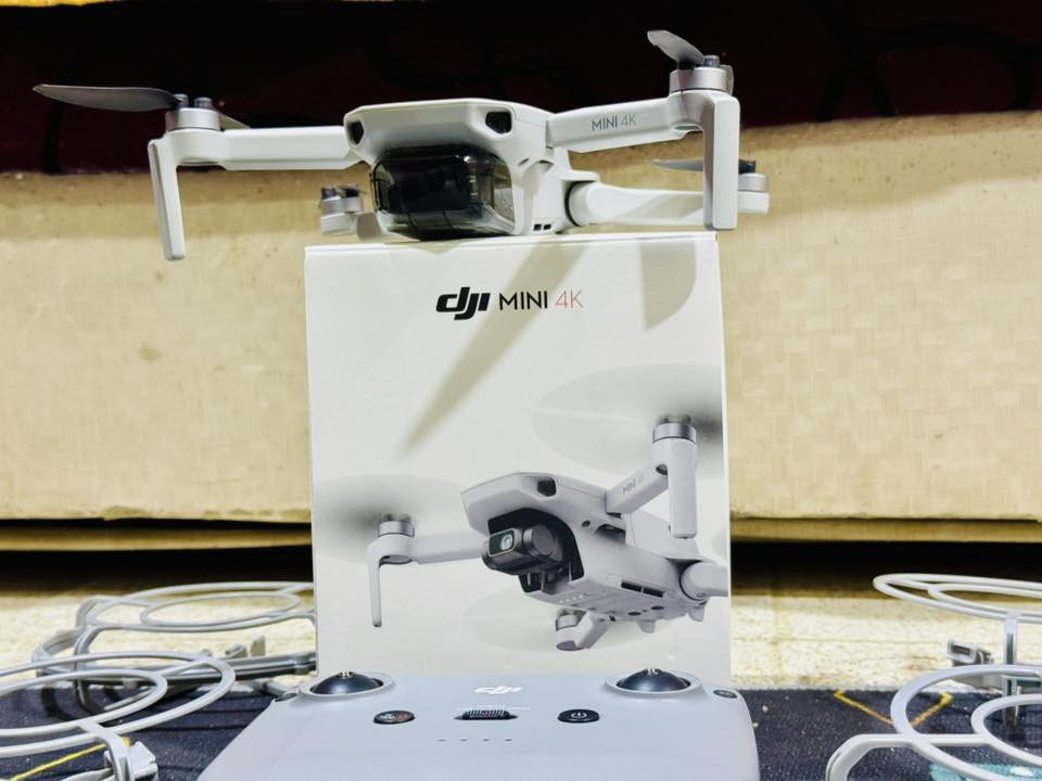 للبيع درون DJI Mini 4K
✅ تصوير 4K حقيقي

✅ مدى طيران اكثر من 5 كم

✅ ارتفاع اكثر من 500 متر

✅ رام وياها 64GB

✅ كامل الملحقات مع الباكيت الأصلي

✅ مراوح احتياطية وكيبلات أصلية (جديدة وغير مستخدمة)

✅ الدرون نظيف جداً، مطيّر مرتين فقط

✅ حجم عملي وخفيف وسهل الحمل

✅ ماركة DJI المعروفة بجودتها واعتماديتها في مجال الدرونات.  ￼

💰 السعر: 550 الف

📍 الموقع: ميسان / *********** 

للجادين فقط، الدرون بحالة 100/100
