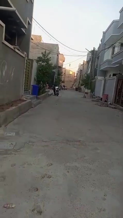 قطعه ارض 100متر واجهه 7نزال 14و30مي كهرباء مجاري تبليط انترنيت ضوئي سند 25طابو صرف زراعي محوله وكامله تواصل ***********
