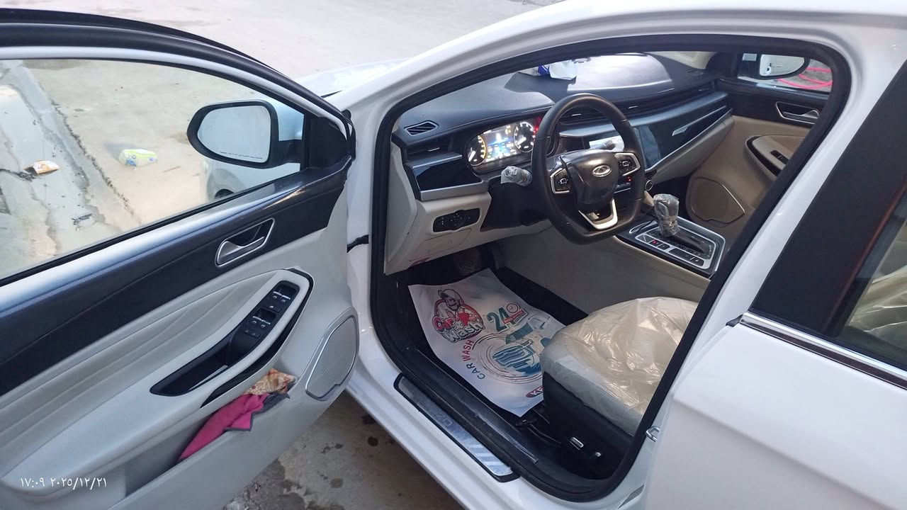 السلام عليكم  اخوان السياره فول مواصفات تجي 
فتحه 
شاشه وكامره 
حساسات 
مري شفط 
كشنات جلد 
كشن السايق تحكم كهرباء 
شاشه العداد دجدال وتحكامات وضع القياده 
فول تحكم ستيرن 
مثبت سرعه 
أوتو هول 
سايد بريك دكمه 
تايارت حجم 17
اخوان السياره رقم أربيل راس الشهر احوله بسمي ماشيه 5000صار شهرين من ستلمته زيرو السعر 19مليون وبي مجال حك الجيه السياره حره رقم تلفون وبي واتساب ***********
