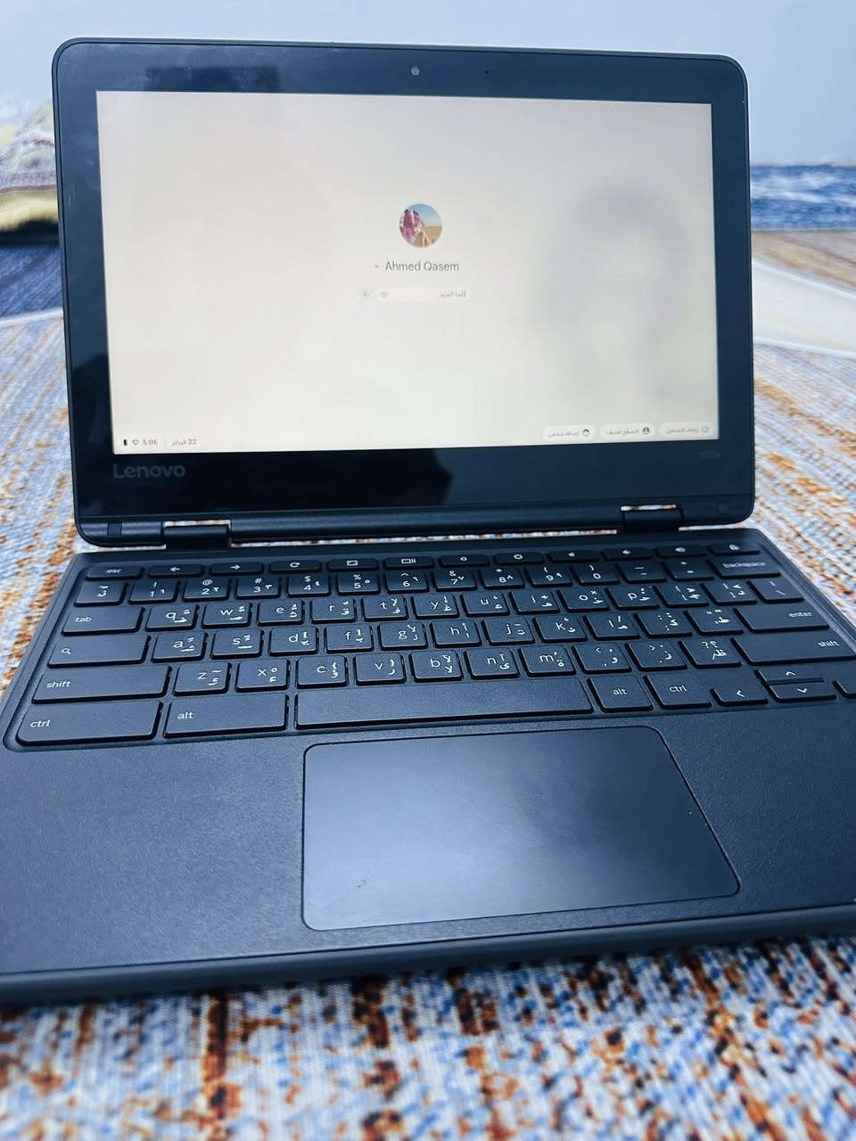 💻 لينوفو 2 في 1: لاب توب بذكاء.. وآيباد بمرونة! 🔄
هل تبحث عن الجهاز المثالي للدراسة، العمل، أو الترفيه؟ إليك Lenovo Chromebook الذي يجمع بين قوة الكمبيوتر وسهولة الجهاز اللوحي في تصميم واحد مذهل.
أبرز المميزات:
• 🔄 تصميم ينطوي 360 درجة: استخدمه كلاب توب للكتابة، أو اقلبه بالكامل ليصبح آيباد (Tablet) للتصفح والرسم.
• 👆 شاشة لمس (Touchscreen): تفاعل مباشر وسريع مع تطبيقاتك المفضلة بلمسة إصبع.
• ⌨️ كيبورد عربي/إنجليزي: تصميم مريح للكتابة السريعة والمهام الدراسية.
• 🚀 نظام خفيف وسريع: إقلاع في ثوانٍ وبطارية تدوم معك طويلاً.
• 🔋 مثالي للتنقل: وزن خفيف وحجم مدمج يناسب حقيبتك أينما ذهبت.
العنوان بغداد


**إذا كنت صاحب هذا الإعلان وتريد حذفه لأي سبب، رجاءا أرسل رسالة إلى الدعم الفني**